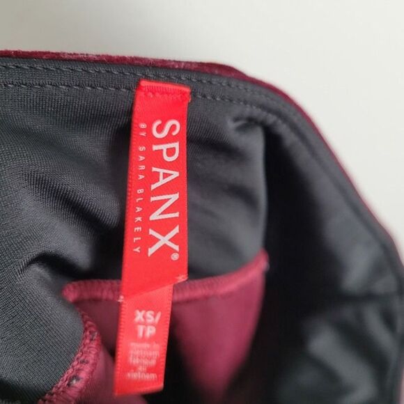 Spanx Velvet Leggings Red Size XS - Picture 12 of 12